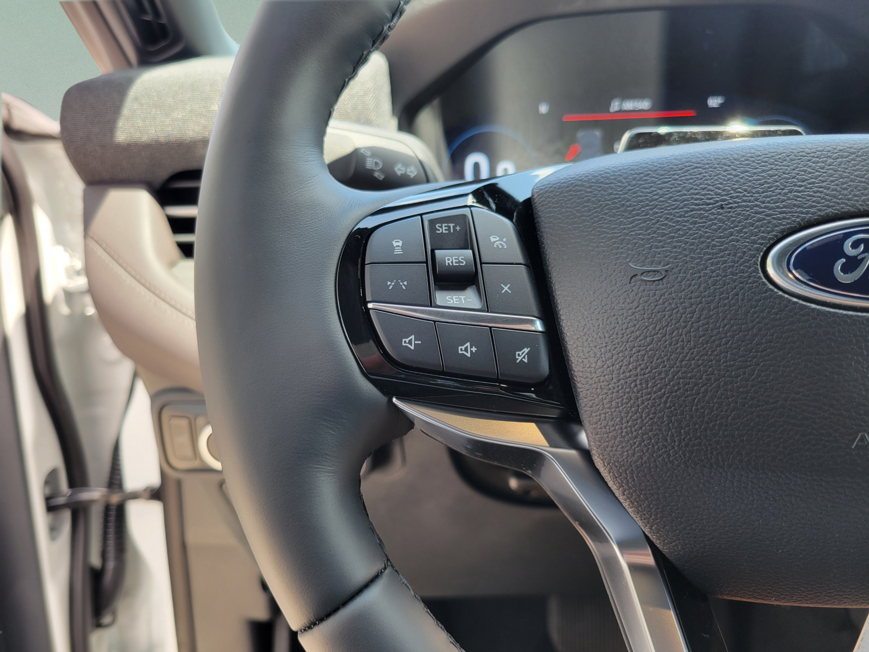 New 2026 Ford Explorer Platinum RWD image 21