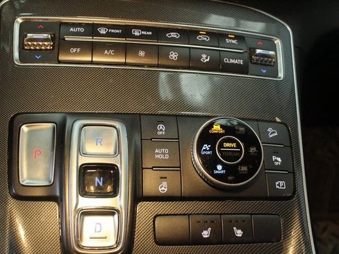 Used 2021 Hyundai Santa Fe SEL image 26