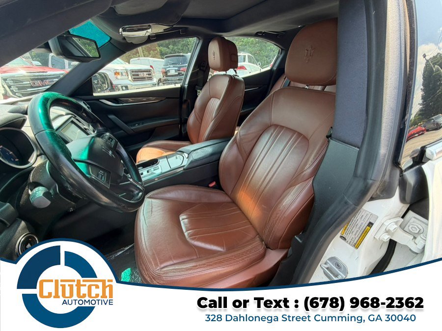 Used 2015 Maserati Ghibli RWD image 12