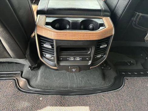 Used 2021 RAM 1500 Limited w/ Body Color Bumper Group image 15