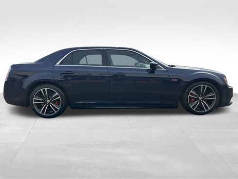 Used 2014 Chrysler 300 SRT8 Core w/ Harman/Kardon Audio Group image 6