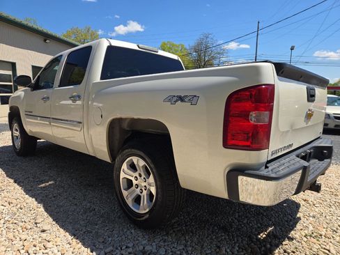 Used 2012 Chevrolet Silverado 1500 LT w/ All-Star Edition AWD/4WD image 4