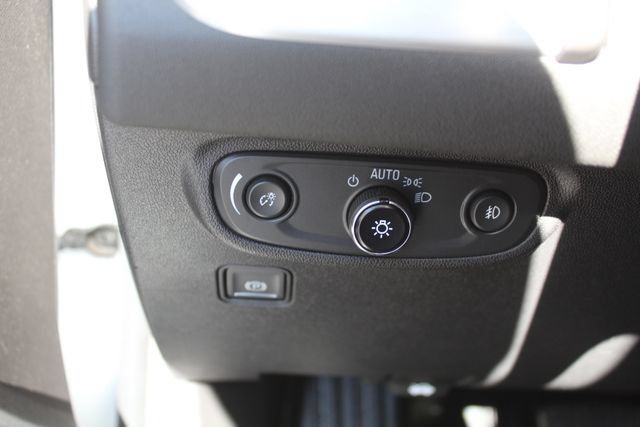 Used 2024 GMC Terrain SLT w/ Infotainment Package II FWD image 28