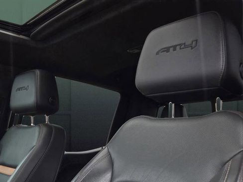 Used 2021 GMC Sierra 1500 AT4 w/ AT4 Premium Package image 18