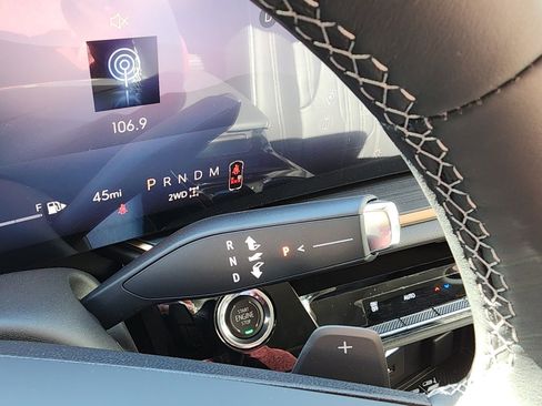 New 2026 Buick Envision Avenir image 24