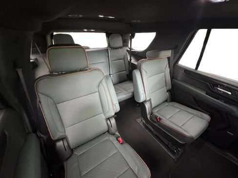 Certified 2025 GMC Yukon AT4 AWD/4WD image 16