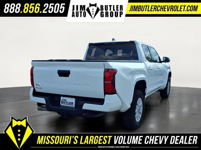 Used 2024 Toyota Tacoma SR5 AWD/4WD image 21