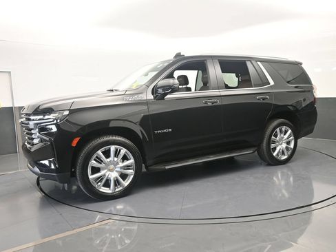 Used 2023 Chevrolet Tahoe High Country AWD/4WD image 2