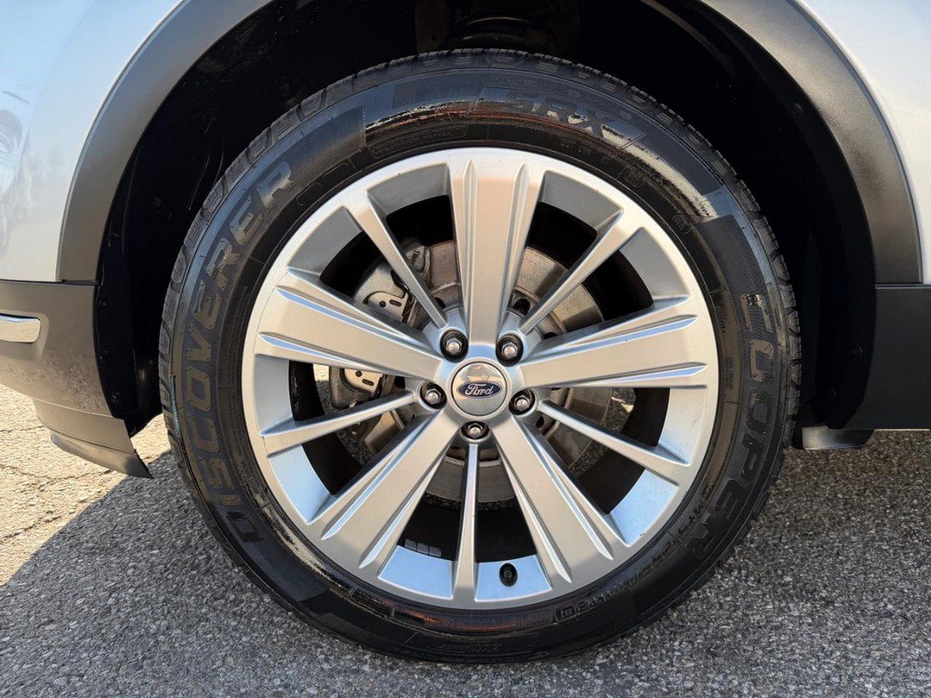 Used 2018 Ford Explorer Limited w/ Ford Safe & Smart Package FWD image 65