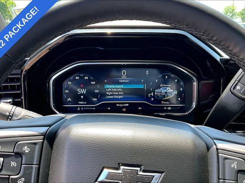 Used 2025 Chevrolet Silverado 2500 ZR2 w/ Technology Package AWD/4WD image 17