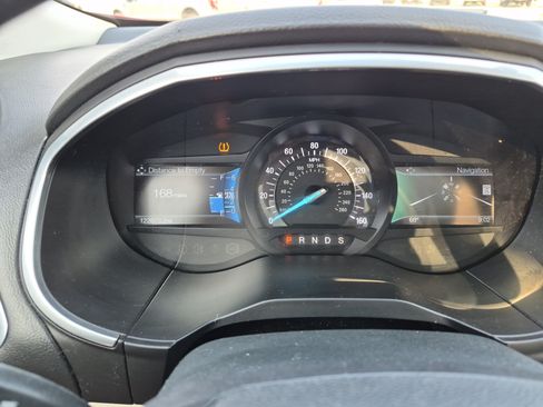 Used 2015 Ford Edge Titanium w/ Equipment Group 301A FWD image 16