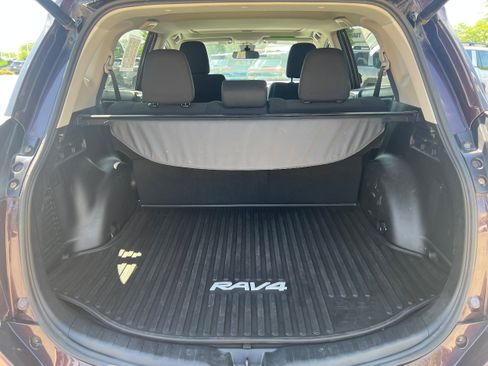 Used 2017 Toyota RAV4 XLE w/ All Weather Liner Package AWD/4WD image 11