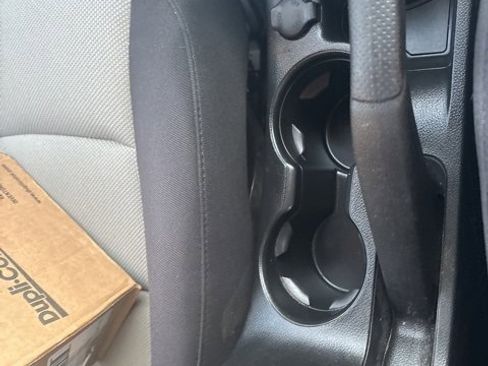 Used 2014 Chevrolet Cruze LS image 14