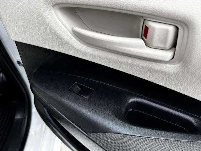 Used 2023 Toyota Corolla LE FWD image 47