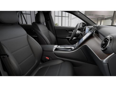 New 2026 Mercedes-Benz GLC 300 4MATIC image 4