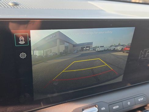 Used 2025 Kia K4 FWD image 20