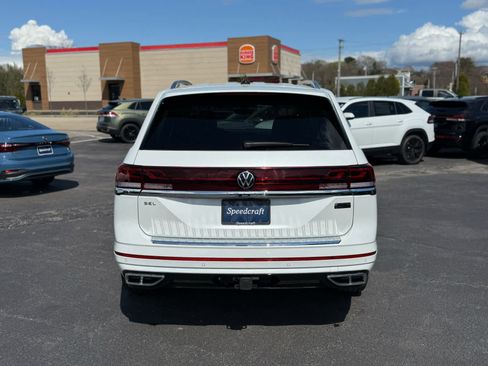 Used 2026 Volkswagen Atlas SEL Premium R-Line AWD/4WD image 6