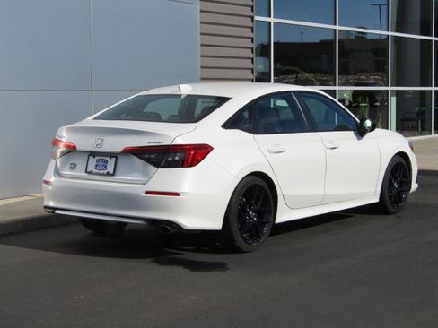 Used 2023 Honda Civic Sport image 7