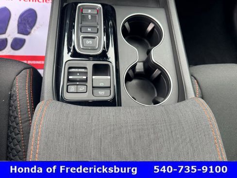 Used 2025 Honda Pilot Sport image 54