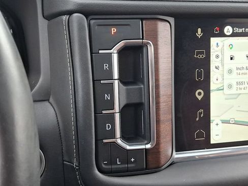 Used 2024 GMC Yukon XL Denali Ultimate AWD/4WD image 17