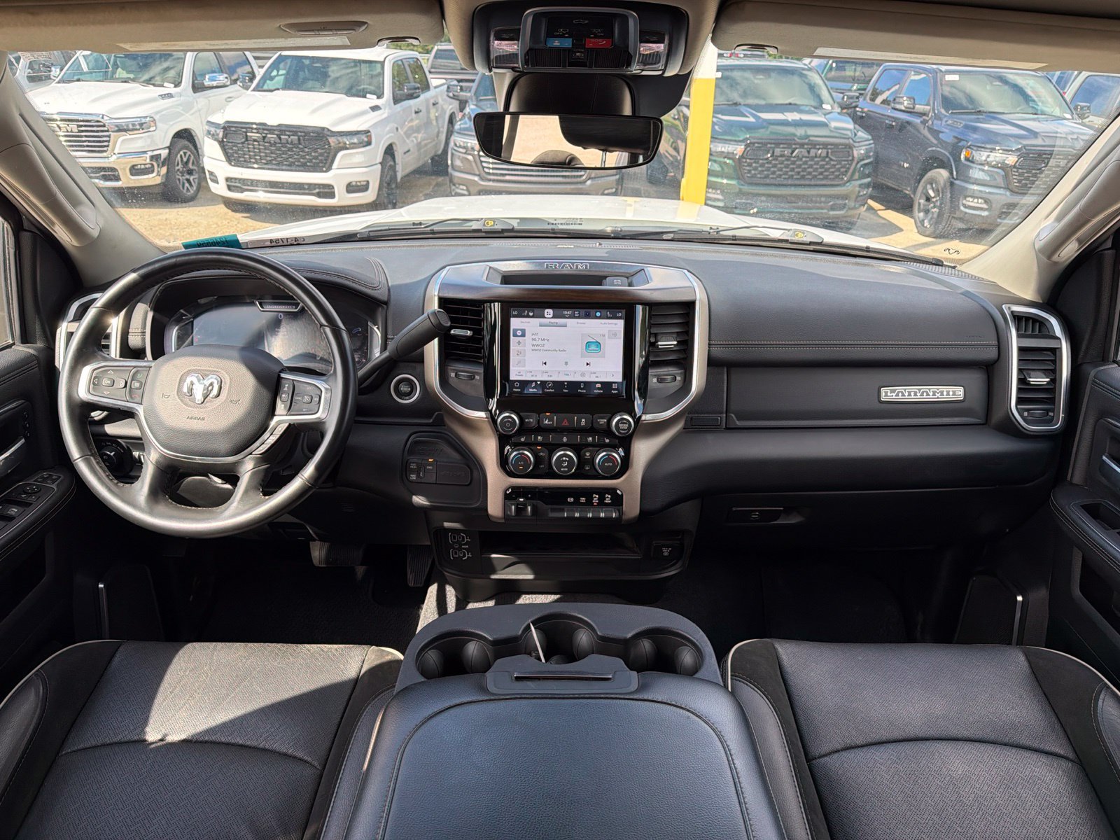 Used 2024 RAM 2500 Laramie w/ Safety Group AWD/4WD image 9