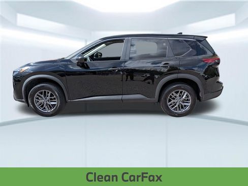 Used 2024 Nissan Rogue S image 2