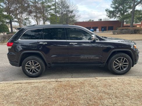 Used 2018 Jeep Grand Cherokee Limited image 6