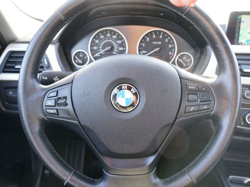 Used 2016 BMW 320i xDrive Sedan image 23