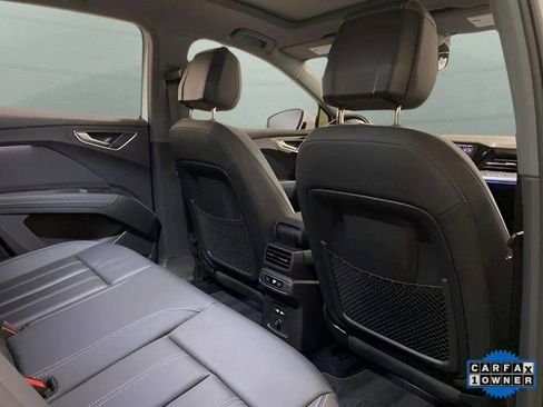 Used 2024 Audi Q4 e-tron Premium Plus image 23