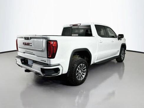 Used 2022 GMC Sierra 1500 AT4 w/ AT4 Premium Package AWD/4WD image 7
