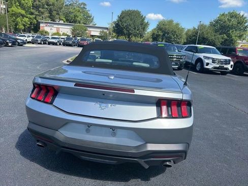 Used 2024 Ford Mustang Premium RWD image 7