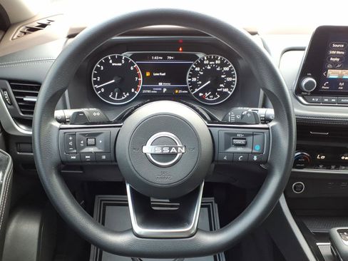 Certified 2023 Nissan Rogue SV image 23