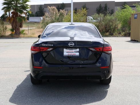 Used 2024 Nissan Sentra S FWD image 5