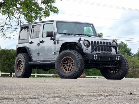 Used 2015 Jeep Wrangler Unlimited Sport w/ Quick Order Package 24S AWD/4WD image 1