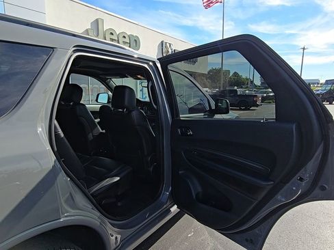 Used 2022 Dodge Durango GT image 18