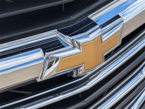 Used 2023 Chevrolet Malibu LT image 9