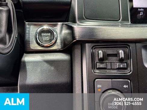 Used 2023 Ford F250 Lariat w/ FX4 Off-Road Package AWD/4WD image 29