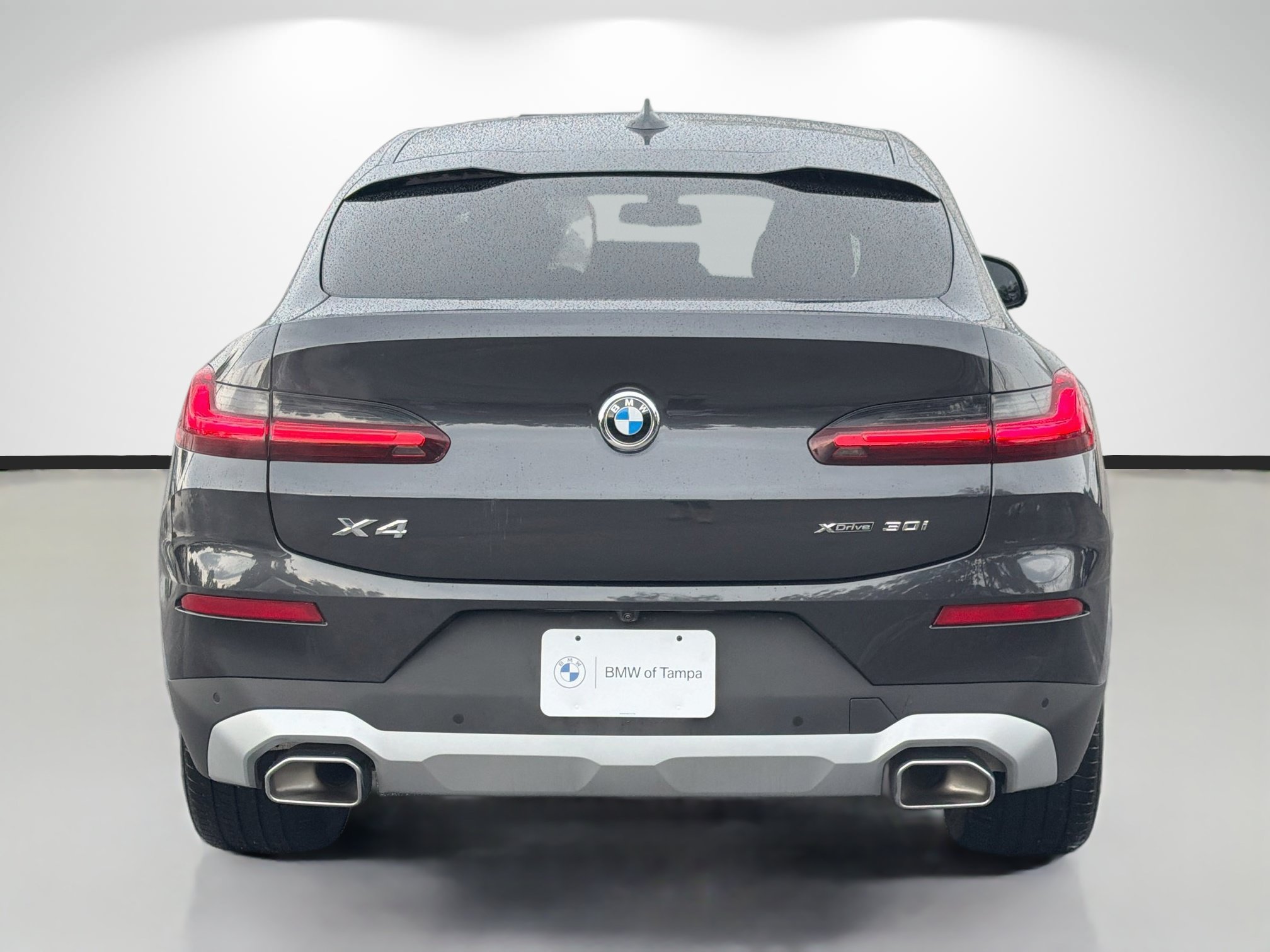 Used 2024 BMW X4 xDrive30i w/ Convenience Package AWD/4WD image 4