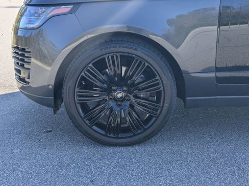 Used 2019 Land Rover Range Rover Supercharged AWD/4WD image 34