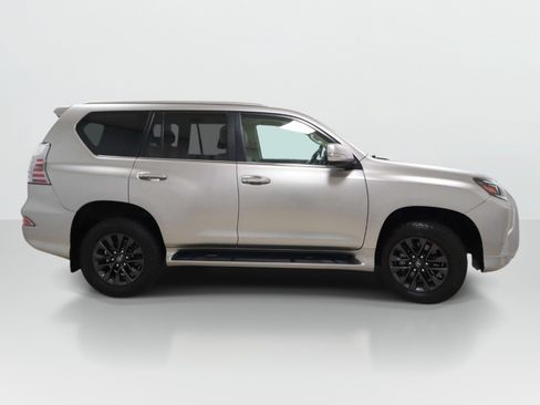 Used 2020 Lexus GX 460 Premium w/ Premium Package AWD/4WD image 6