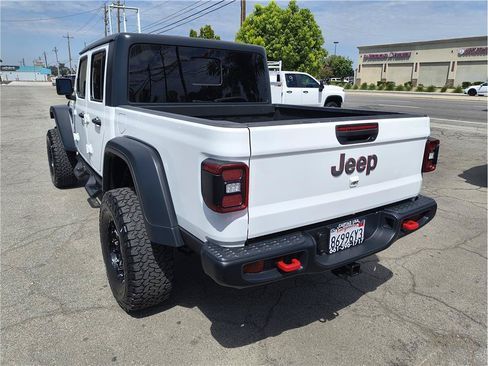 Used 2020 Jeep Gladiator Rubicon w/ LED Lighting Group AWD/4WD image 16