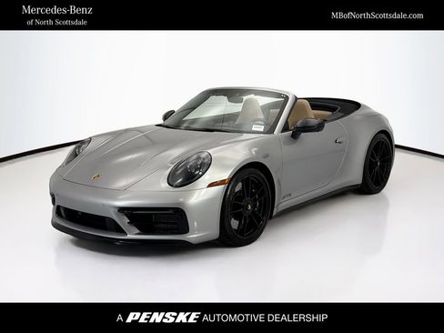 Used 2022 Porsche 911 Carrera GTS RWD image 1