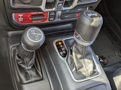 New 2026 Jeep Wrangler Unlimited Rubicon image 15