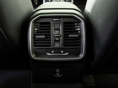 New 2026 Porsche Macan S AWD/4WD image 21