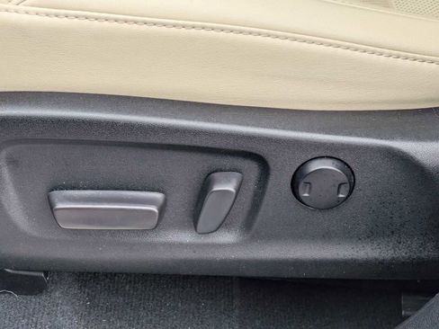 Used 2022 Lexus RX 350 FWD w/ Premium Package image 16