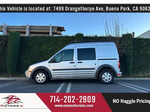 Used 2010 Ford Transit Connect XLT image 11