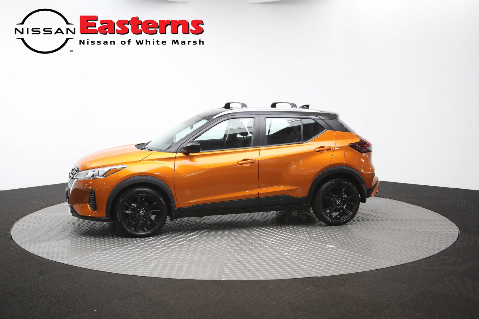 Used 2024 Nissan Kicks SV w/ Exterior Package FWD image 58