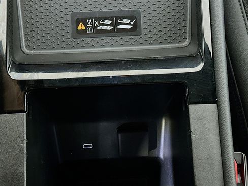 Used 2024 Chevrolet Blazer EV RS RWD image 26