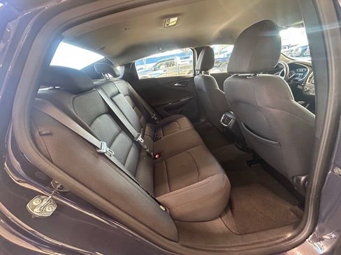 Used 2025 Chevrolet Malibu LT FWD image 28