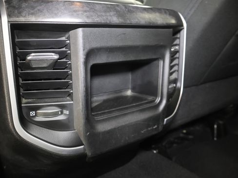 Used 2022 RAM 2500 Big Horn w/ Night Edition image 34